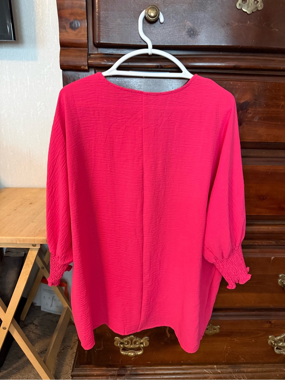 Women's Bright Pink Smocked-Cuff Scoop Neck Blouse - Picture 3 of 3